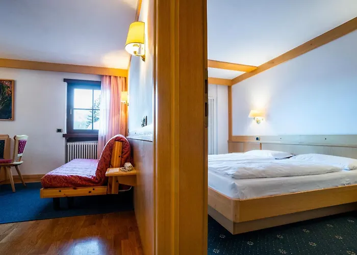 Hotels met Jacuzzi in Campitello di Fassa