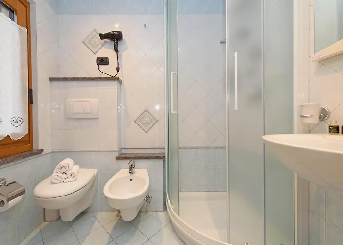Antey-Saint-André Hotel con Jacuzzi