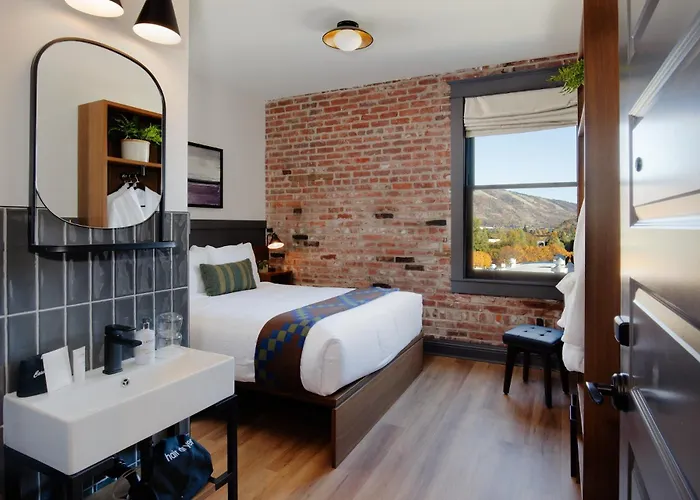 Hood River Spa Hotels