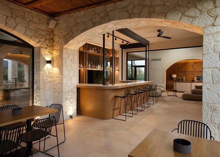 Moraḯtika Hotel con Jacuzzi