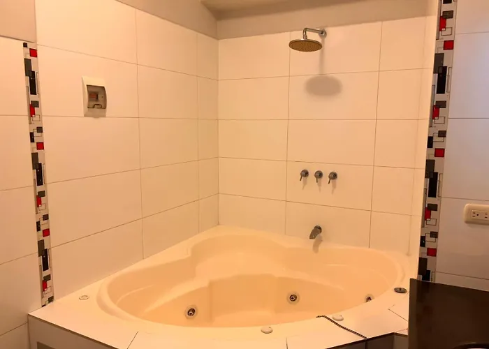 Hotels met Jacuzzi in Ica