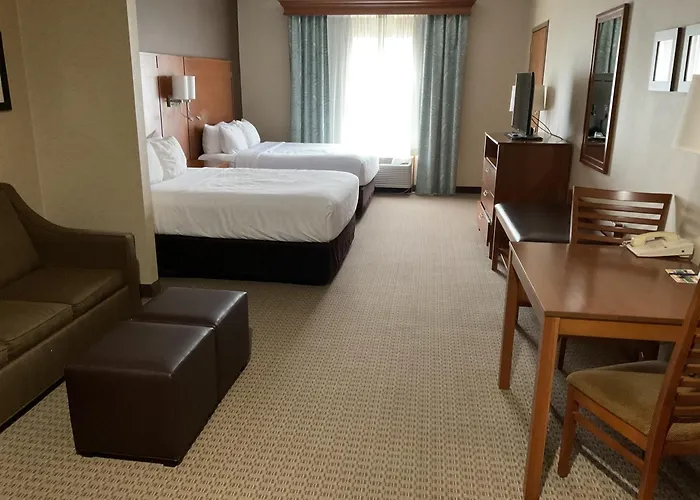 Berlin Hotels With Jacuzzi in Room
