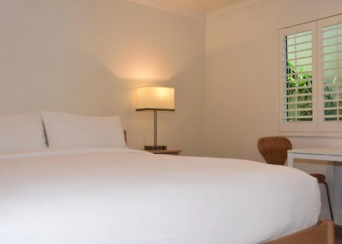 Hotels met Jacuzzi in Santa Barbara