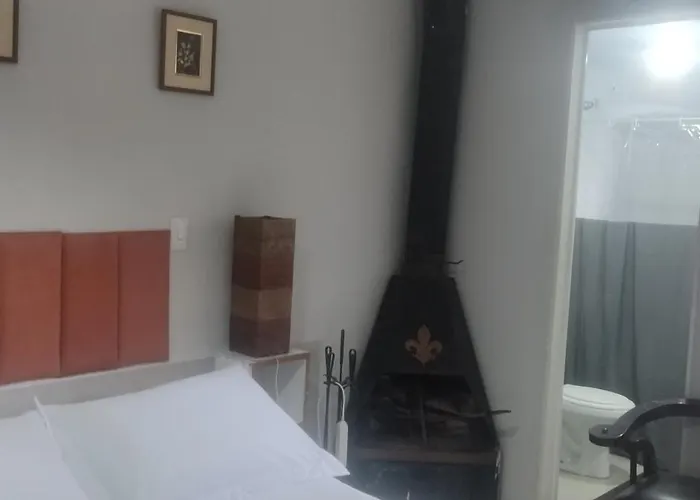 Chapada dos Guimarães Hoteles con Jacuzzi