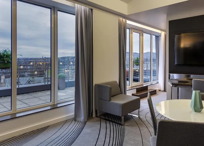 Edimburgo Hoteis com Jacuzzi