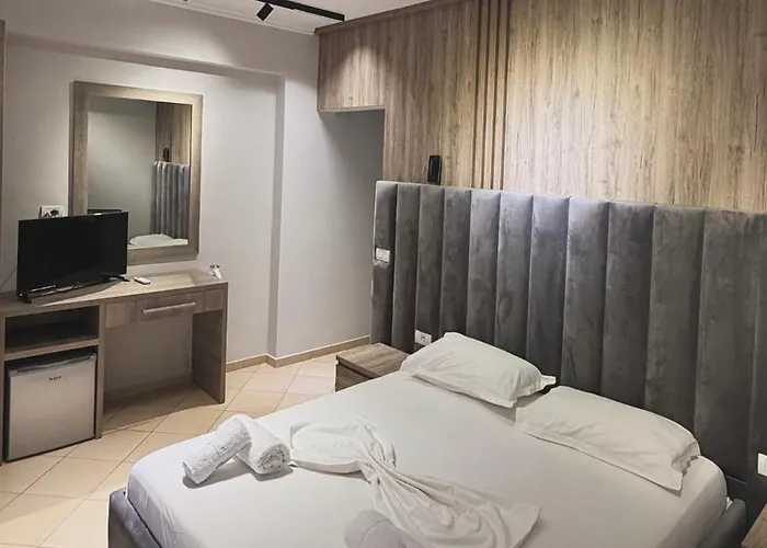 Himare Hotel con Jacuzzi