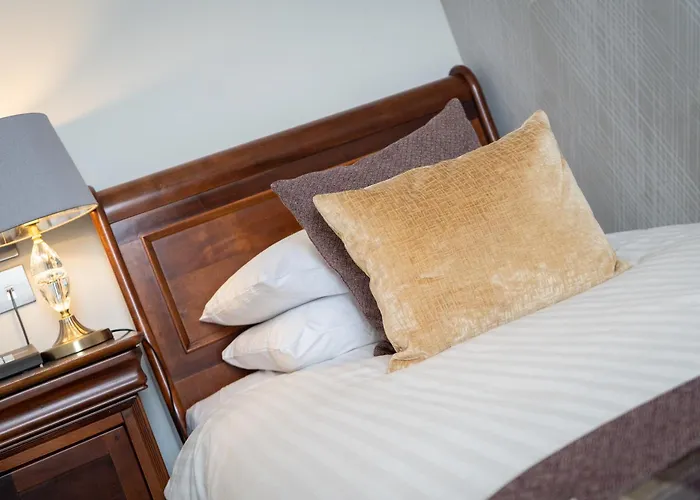 Inverness Hotels mit Whirlpool