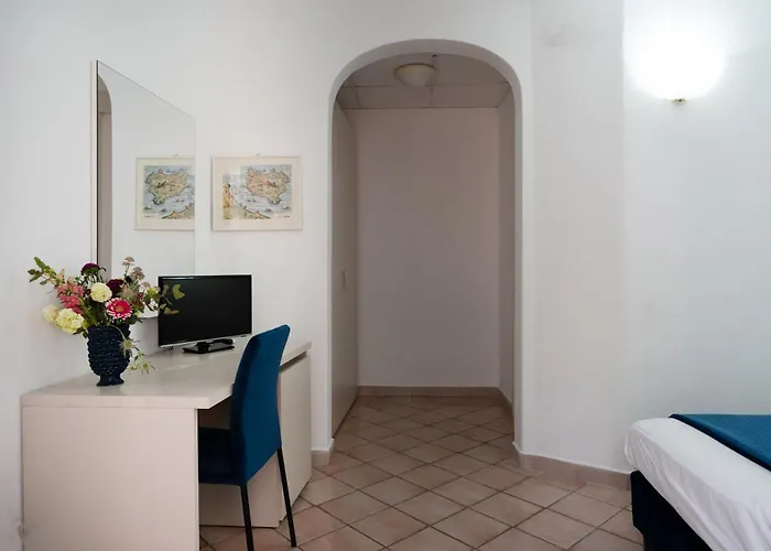 Sant'Angelo (Isola d'Ischia) Hoteles con Jacuzzi