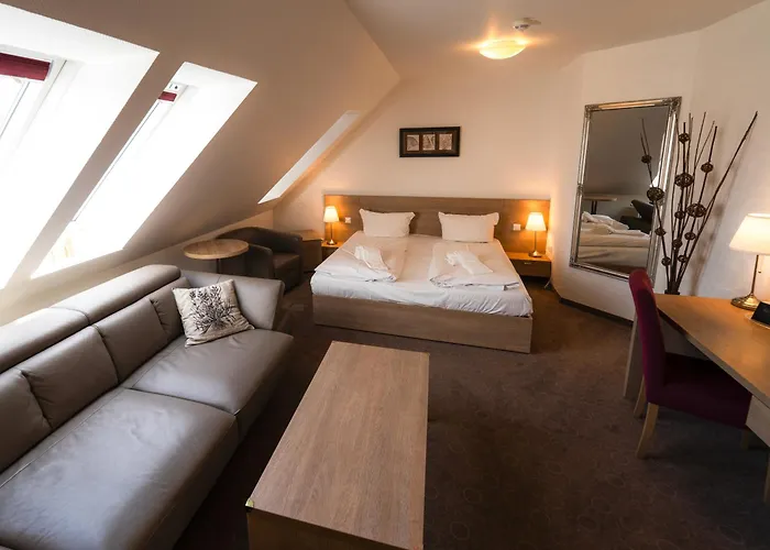 Nienburg (Saxony-Anhalt) Wellnesshotels