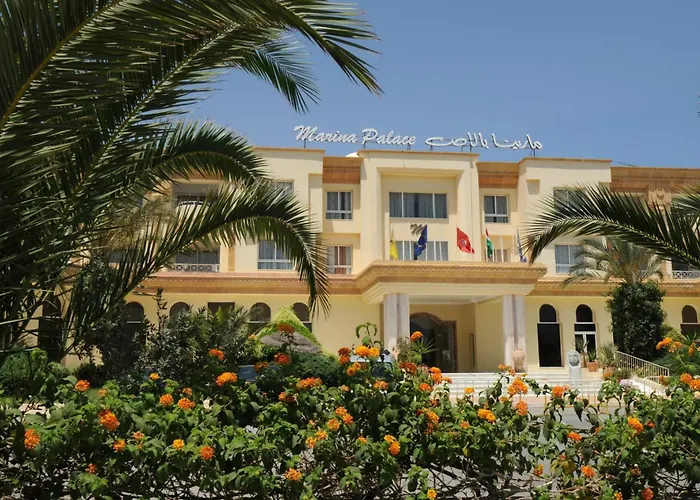 Yasmine Hotel con Spa