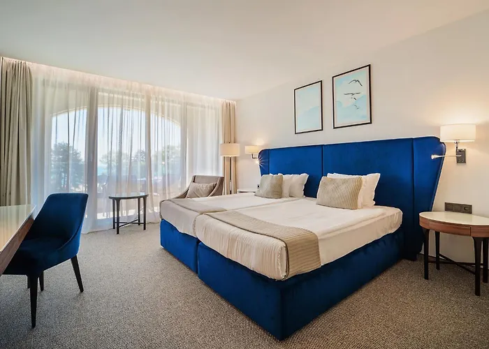 Saints Constantine and Helena Hotels mit Whirlpool