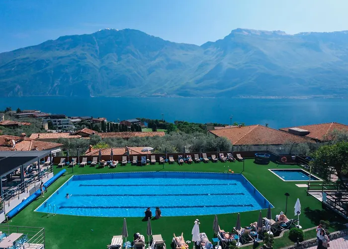Bosco Chiesanuova Hotel con Spa