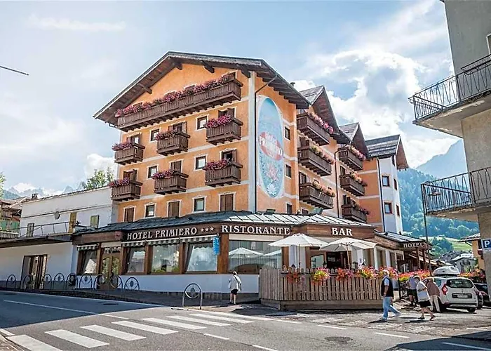 Fiera Di Primiero Hotel con Jacuzzi