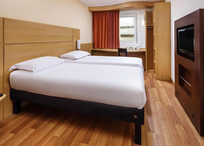 Bristol Hotel con Jacuzzi