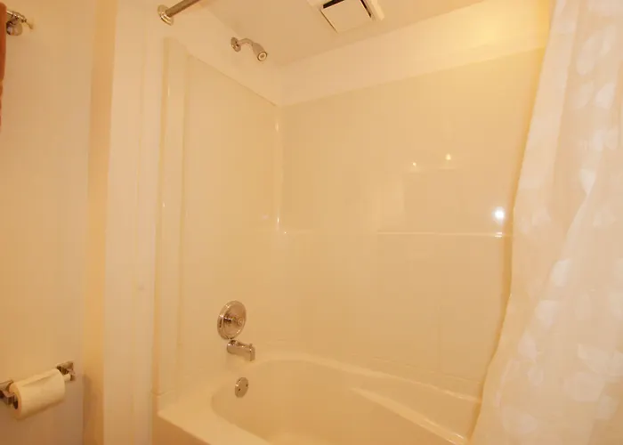 Victoria Hotels mit Whirlpool
