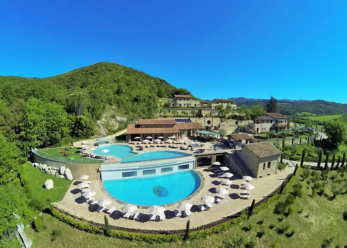 Riparbella Hotel con Spa