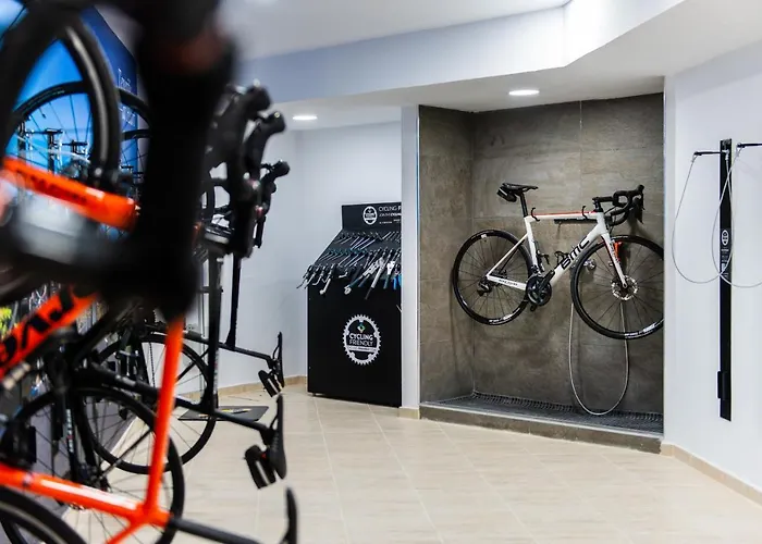 Los Cristianos (Tenerife) Hoteller med Jacuzzi